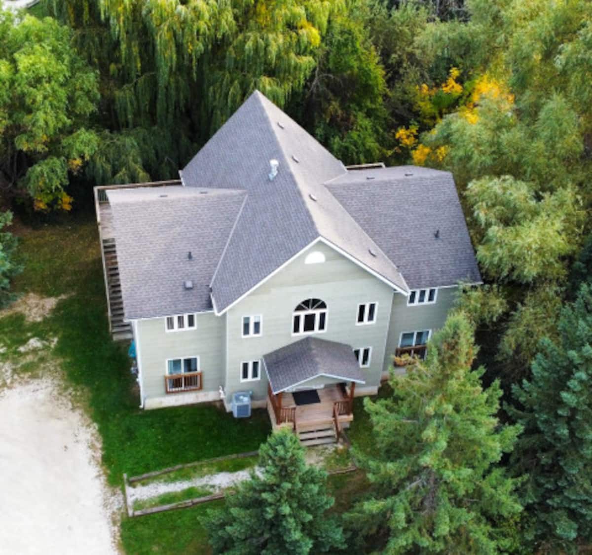 True Blue Retreat